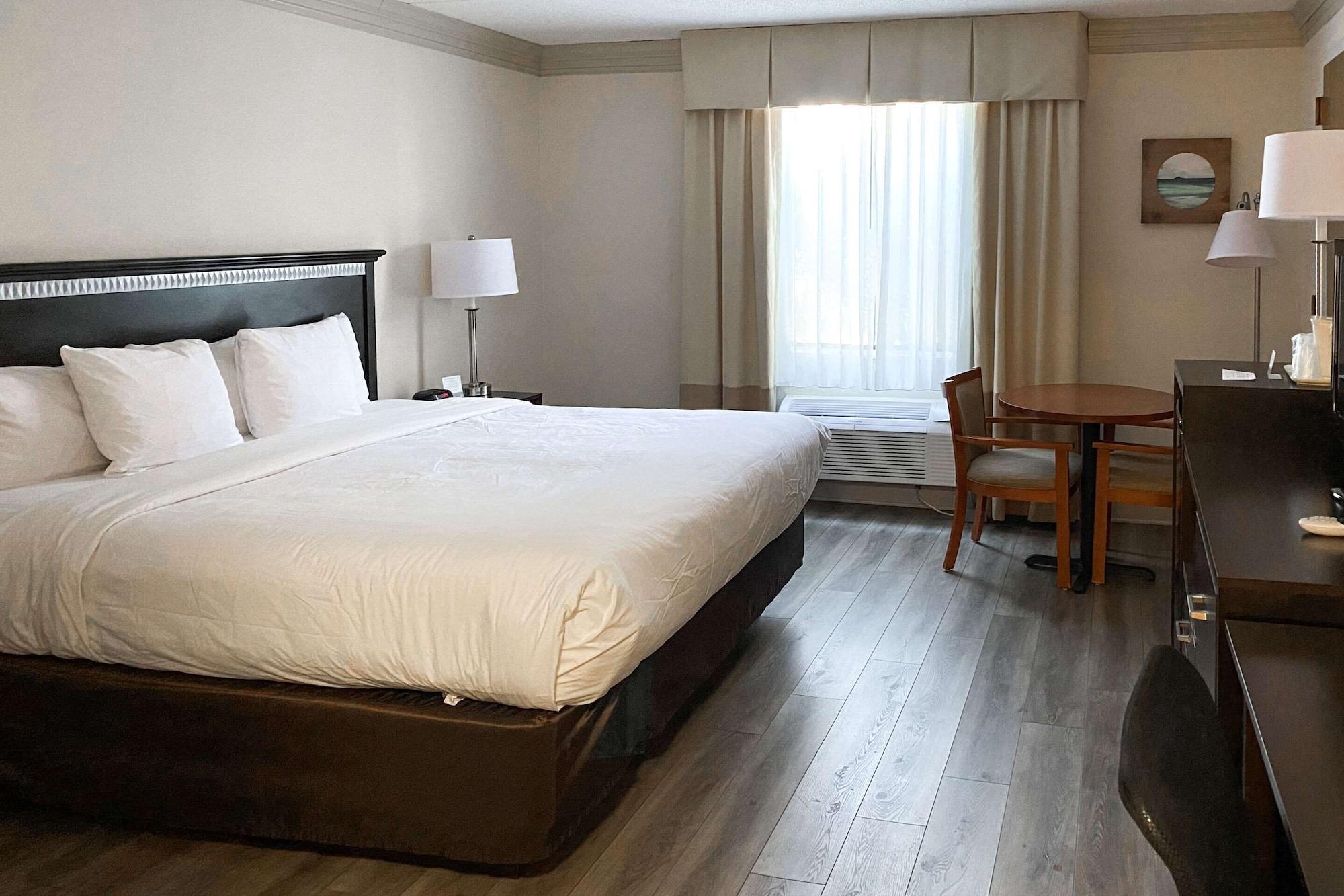 Clarion Hotel & Conference Center Toms River Εξωτερικό φωτογραφία