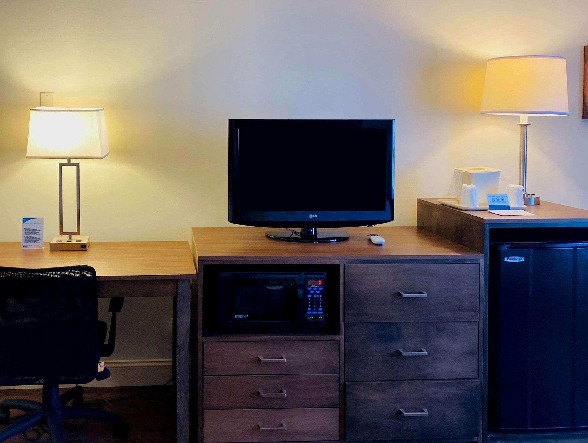 Clarion Hotel & Conference Center Toms River Εξωτερικό φωτογραφία