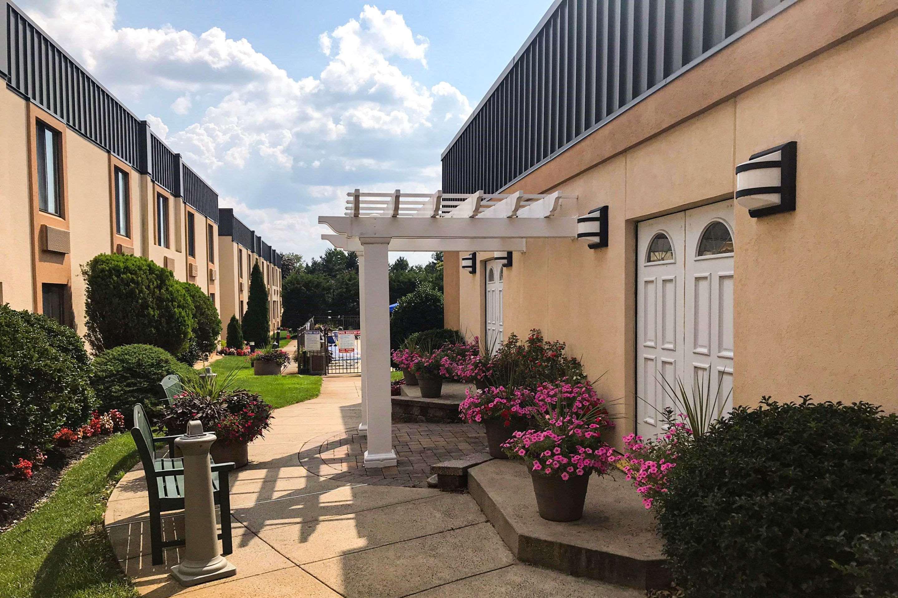 Clarion Hotel & Conference Center Toms River Εξωτερικό φωτογραφία