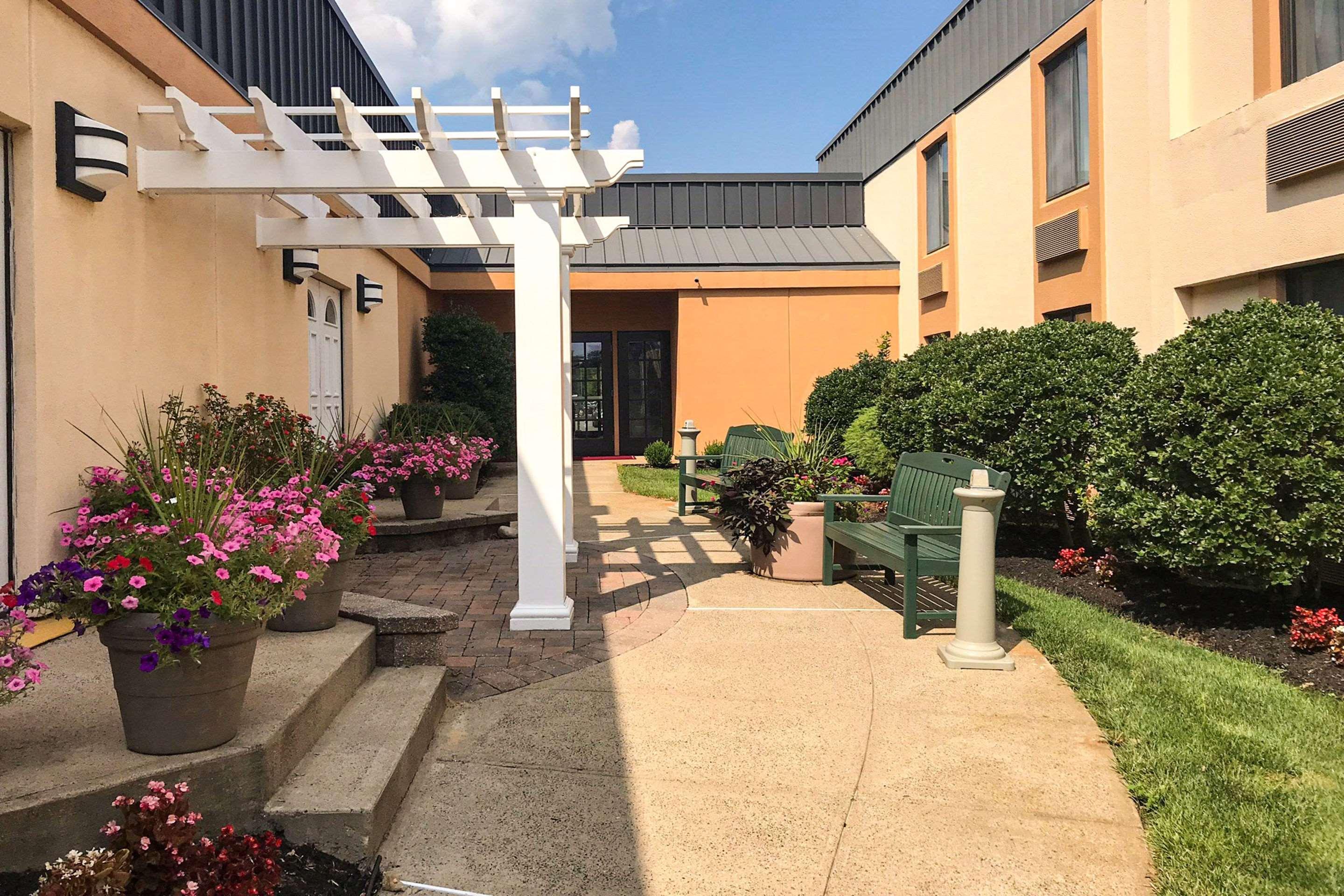 Clarion Hotel & Conference Center Toms River Εξωτερικό φωτογραφία